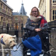 "Pietje is de beroemdste hond van het Binnenhof”